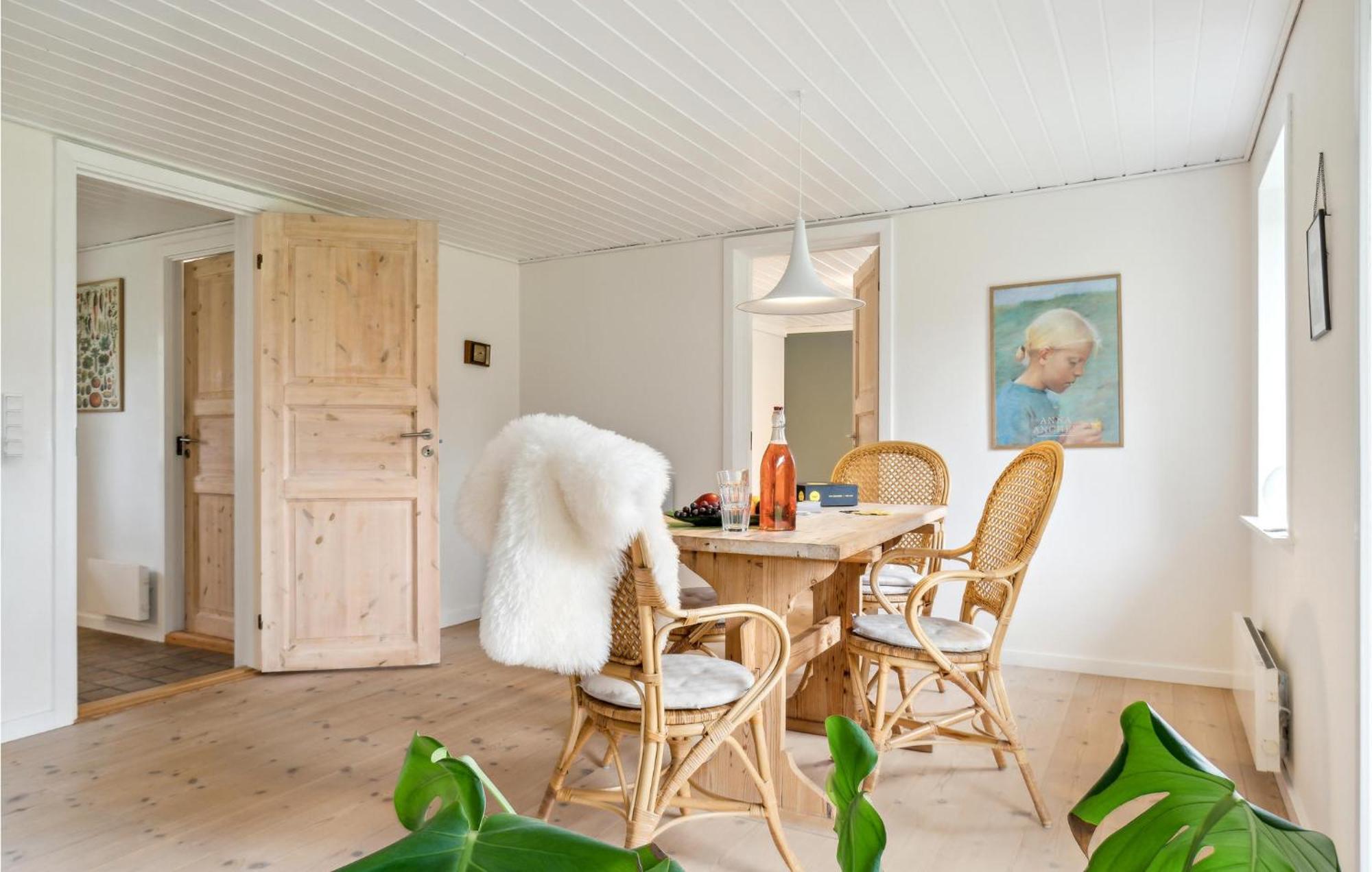 2 Bedroom Cozy Home In Fjerritslev Exterior foto